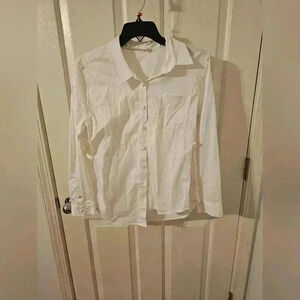 Soft Surroundings White Soft Long Sleeve Button Down Size Petite L